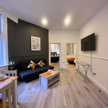 לונדון Kensington High Street Apartment מראה חיצוני תמונה
