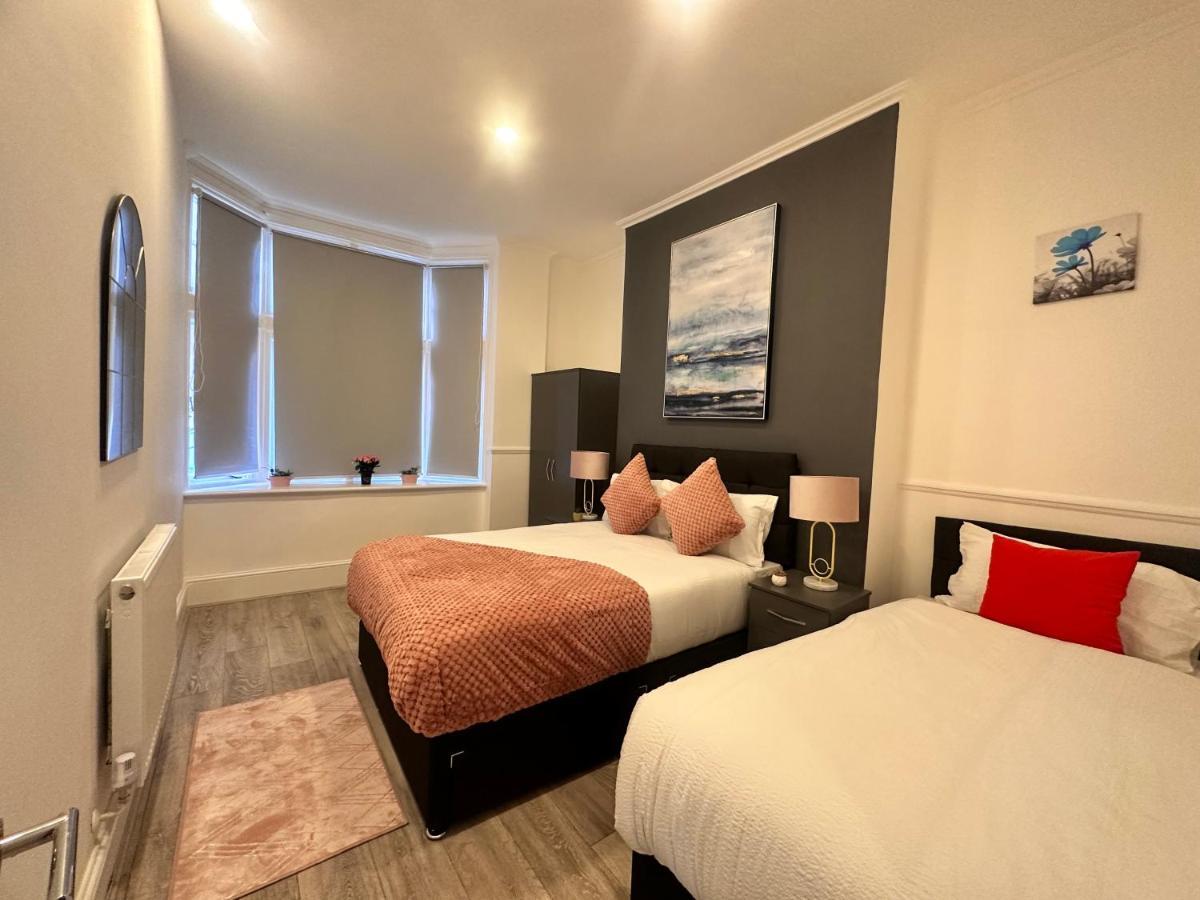 לונדון Kensington High Street Apartment מראה חיצוני תמונה