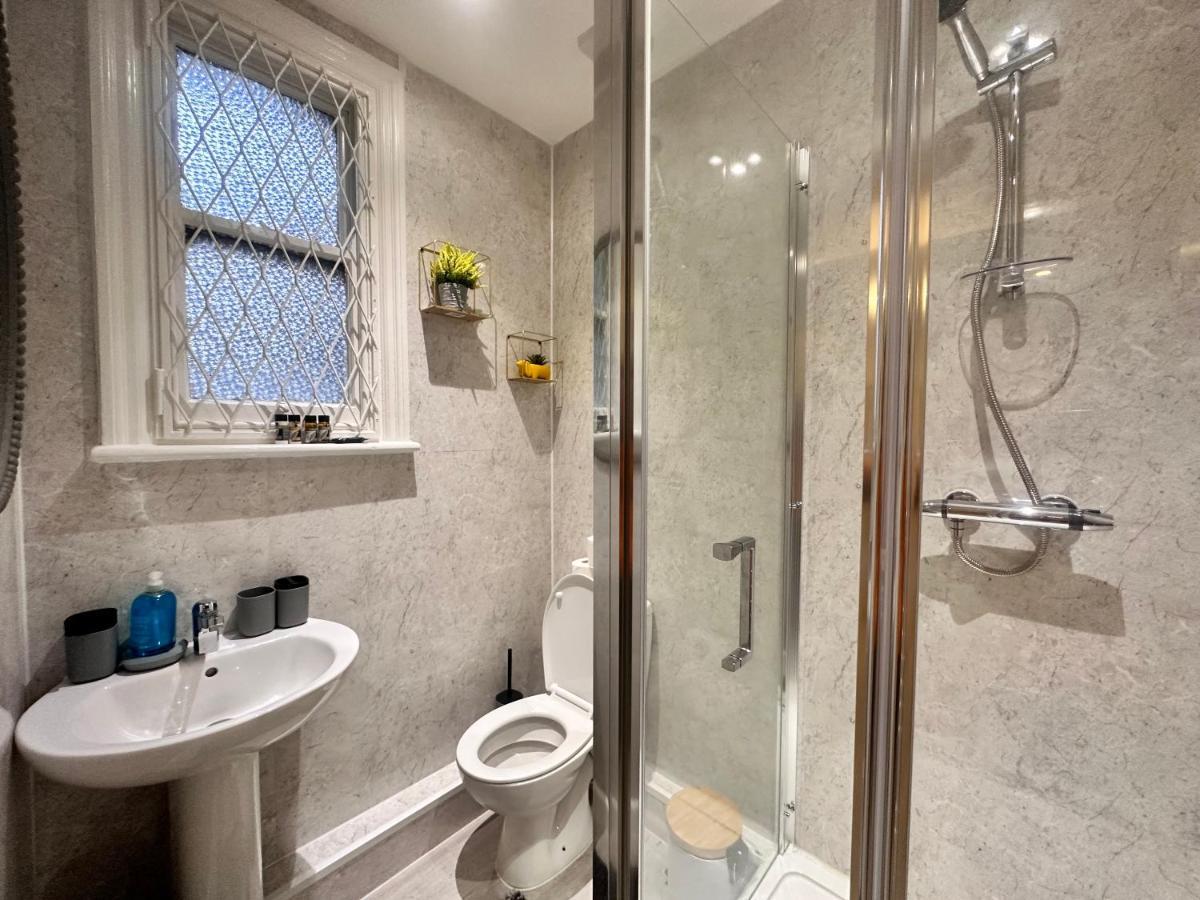 לונדון Kensington High Street Apartment מראה חיצוני תמונה