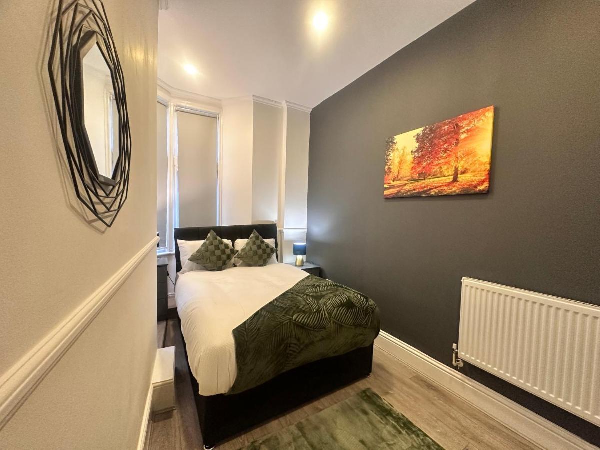 לונדון Kensington High Street Apartment מראה חיצוני תמונה