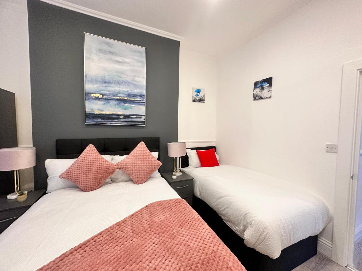 לונדון Kensington High Street Apartment מראה חיצוני תמונה