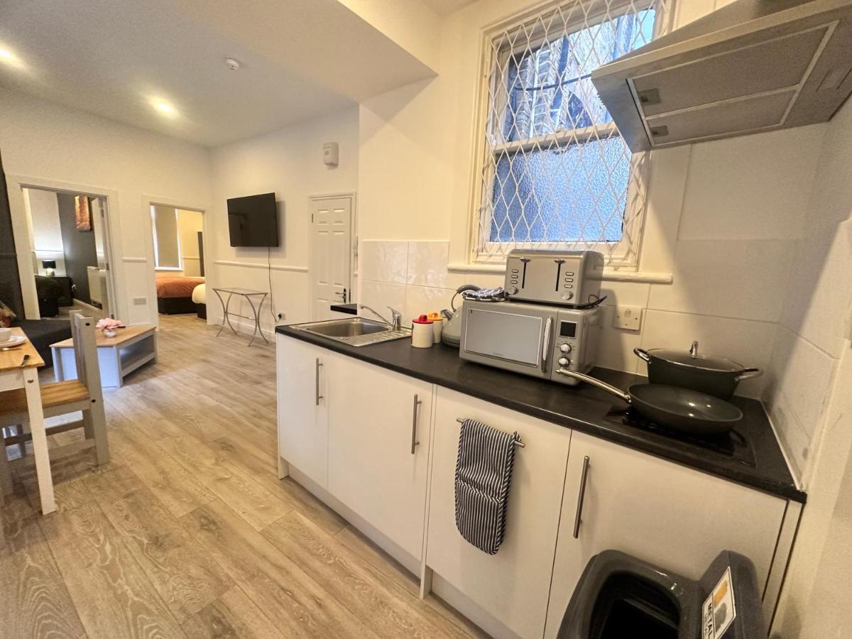 לונדון Kensington High Street Apartment מראה חיצוני תמונה