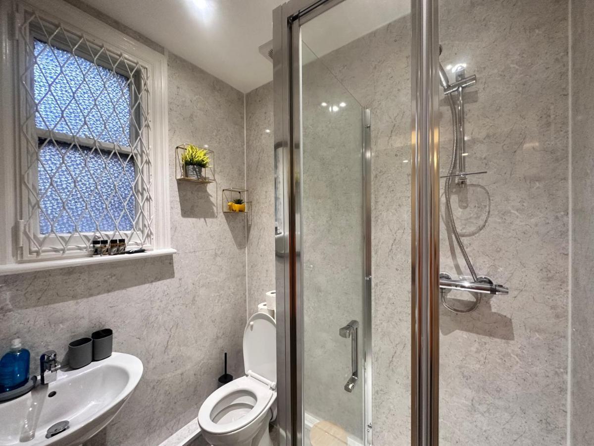 לונדון Kensington High Street Apartment מראה חיצוני תמונה